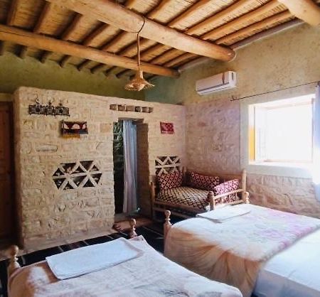 Kasbah Dar Talouste Bed & Breakfast Afela Isli Bagian luar foto