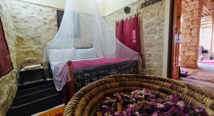 Kasbah Dar Talouste Bed & Breakfast Afela Isli Bagian luar foto