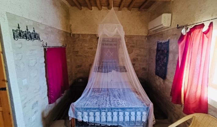 Kasbah Dar Talouste Bed & Breakfast Afela Isli Bagian luar foto